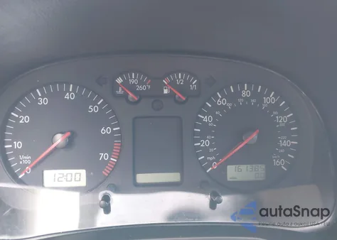 2003 Volkswagen Golf Gl/Gl 2.0L from USA, damaged, VIN 9BWBK61J834038804